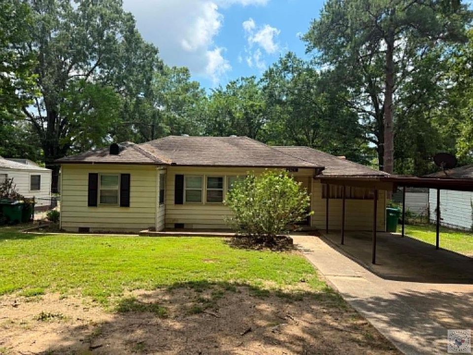 1st image of 3409 Moore Dr