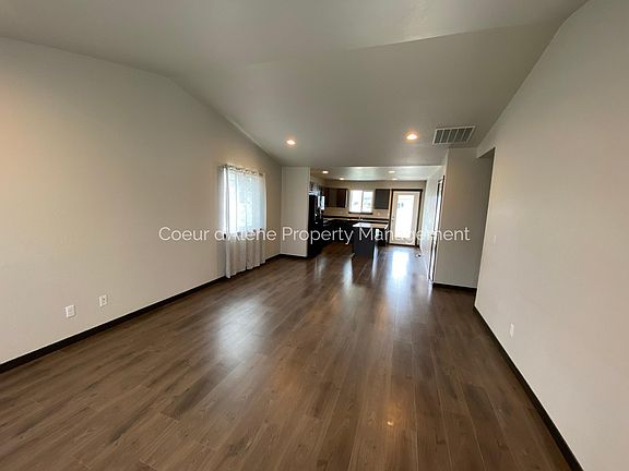 3rd image of 8886 N Scotsworth St