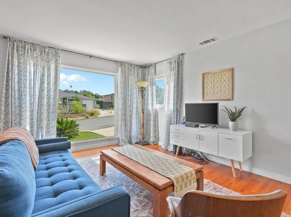 4160 Vista Grande Dr, San Diego, CA 92115