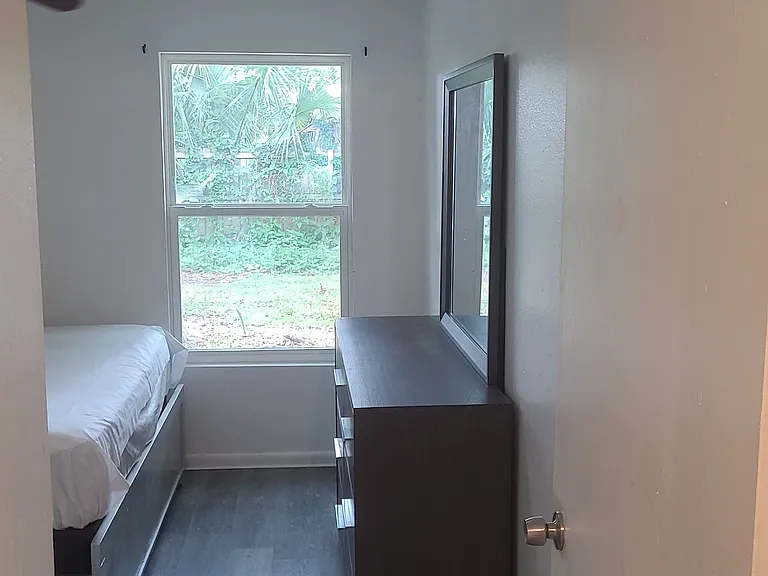 2424 Lemon Tree Ln #2-D — Photo 12