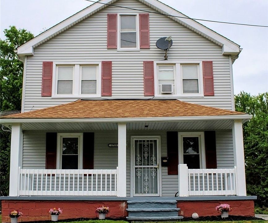 1st image of 1733 Robindale St
