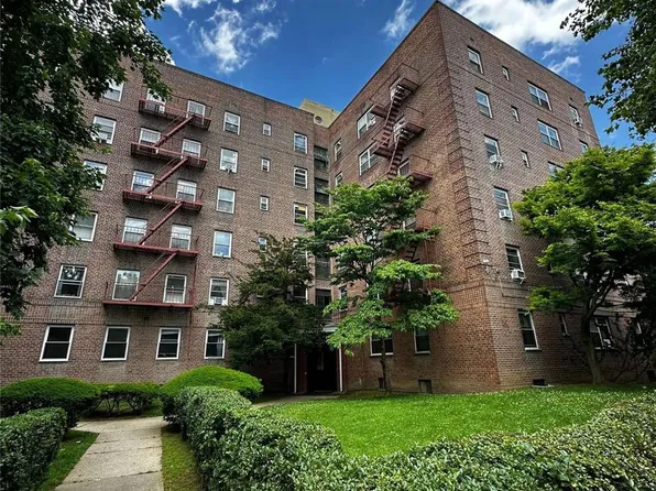 147-37 38th Ave #C44, Flushing, NY 11355