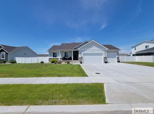 3965 N Barcelona Ave, Idaho Falls, ID 83401