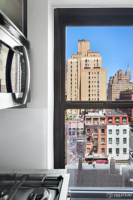 Rented by Halstead Real Estate | media 11