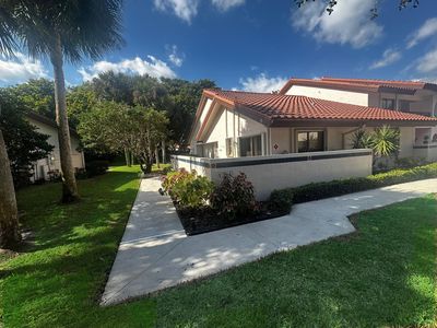 6011 SE Martinique Drive #101, Stuart, FL, 34997