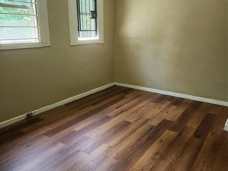 4827 Shreveport Blvd — Photo 8