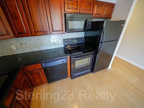 3rd image of 27-16 12th St #4B