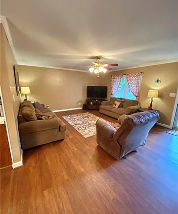 5th image of 1529 Silver Ct