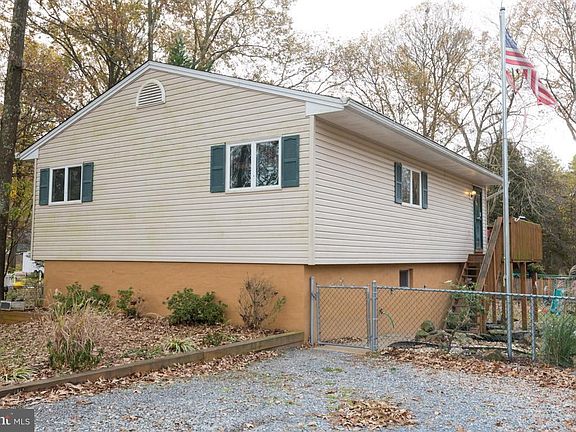 2nd image of 619 Sutton Dr