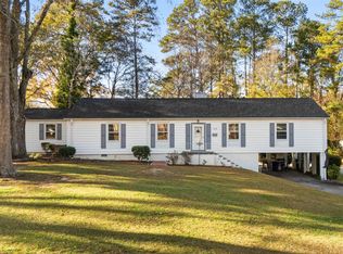 105 Wedgewood Dr, Laurens, SC 29360