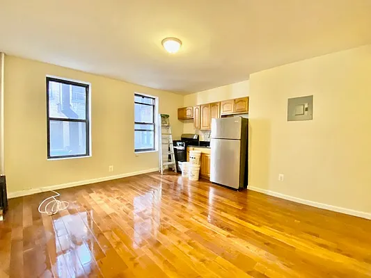 Rented by Bohemia Realty Group | media 4