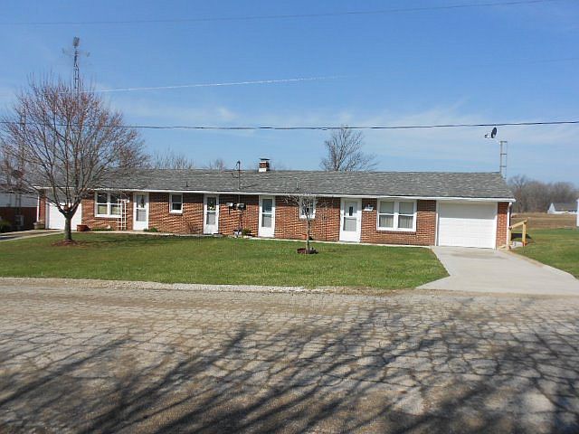 1st image of 1679 Stevens Ct