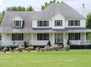 24199 W Rose Ave, Lake Zurich, IL