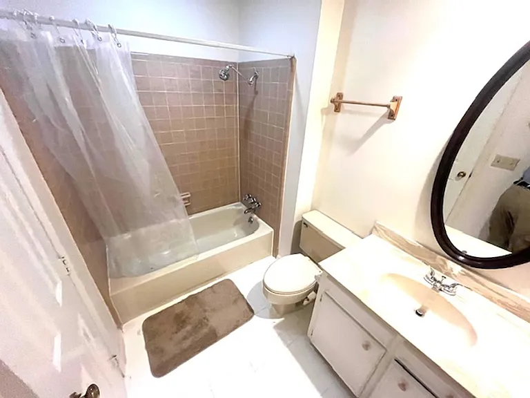 1127 Quinn St — Photo 12