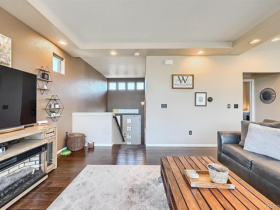 4th image of 4332 Elegant St