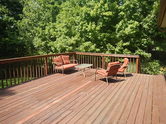Awesome deck
						:
						This deck is surrounded by woods and is enormous. It's perfect for entertaining.