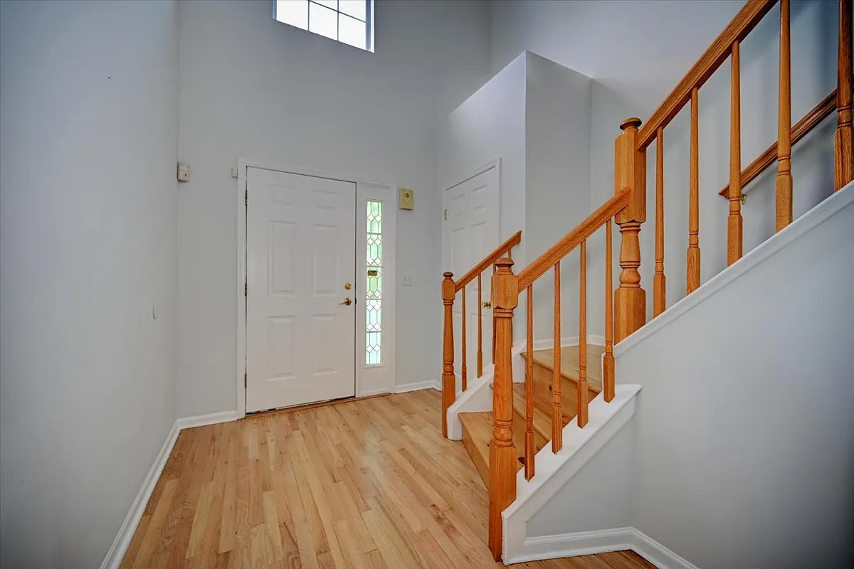 3 bed, 2.5 bath, 1500 sqft, $3,250 — Photo 4