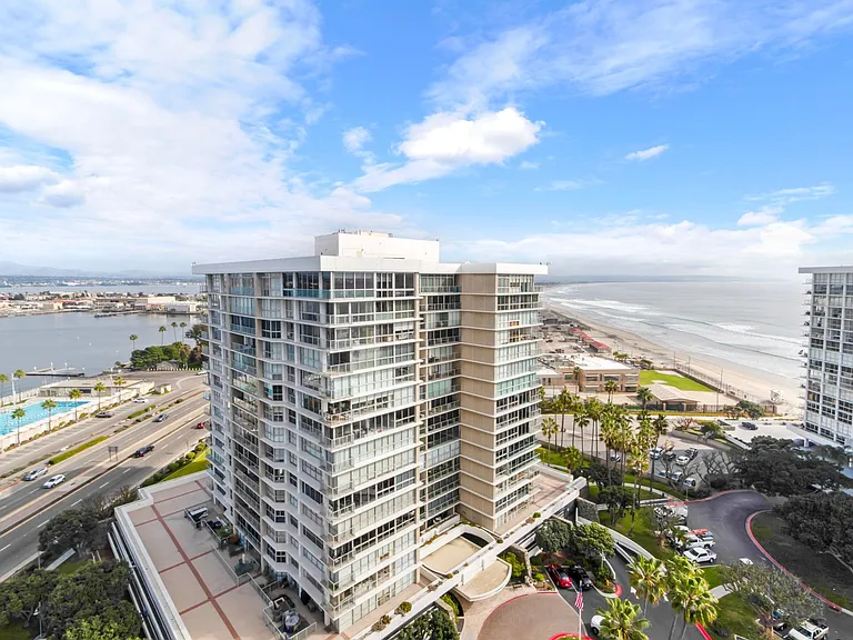 1810 Avenida Del Mundo #1609 — Photo 9