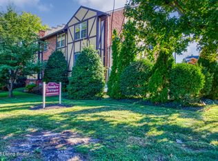 2300 Dundee Rd APT 6, Louisville, KY 40205
