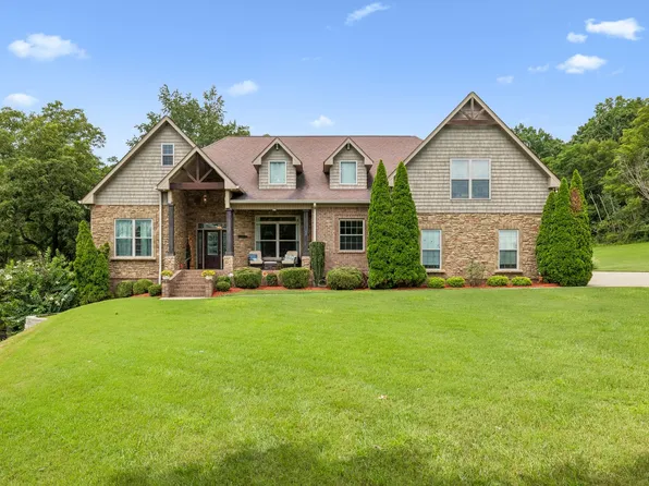 2315 New Hope Rd, Hendersonville, TN 37075