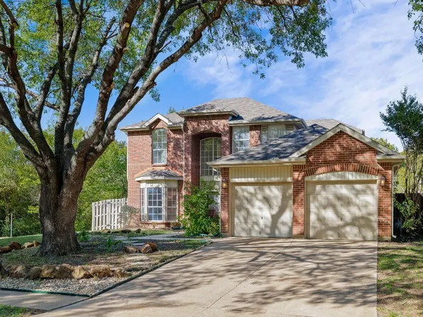 4355 Briar Hill Dr, Grand Prairie, TX 75052