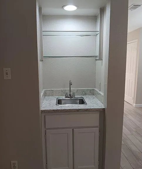 8402 Fathom Cir #106 — Photo 5