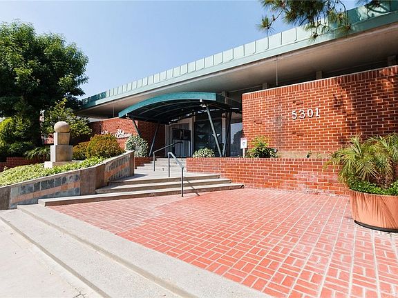 2nd image of 5301 Balboa Blvd Unit L6