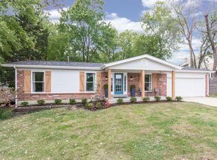 645 Lenjer Dr, Ballwin, MO