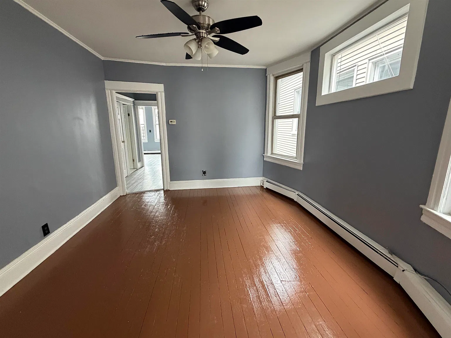3 bed, 1.0 bath, $2,750 — Photo 2
