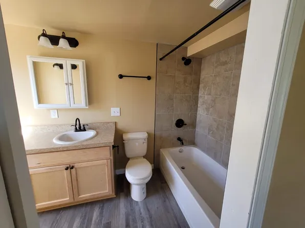 3818 Clinton Ave, Klamath Falls, OR 97603