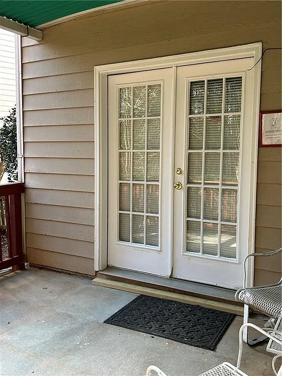 1 bed, 1.0 bath, 850 sqft, $1,300 — Photo 2
