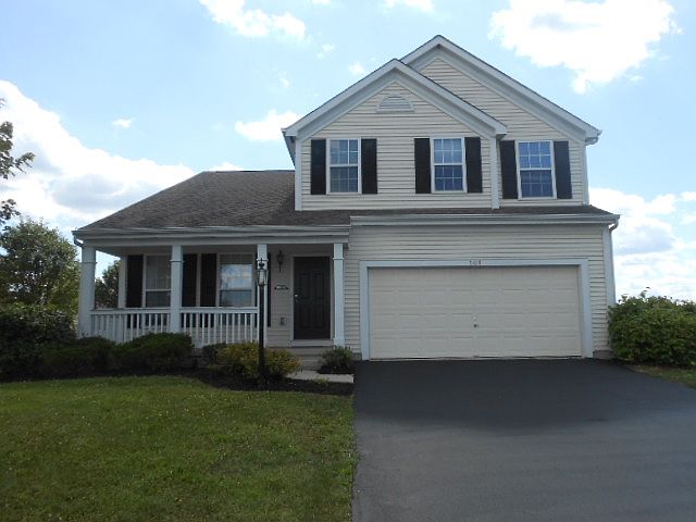 1st image of 126 Fox Glen Dr W