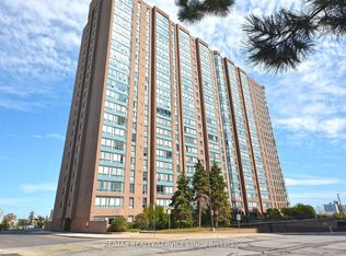 115 Hillcrest Ave #14, Mississauga, ON L5B 3Y9
