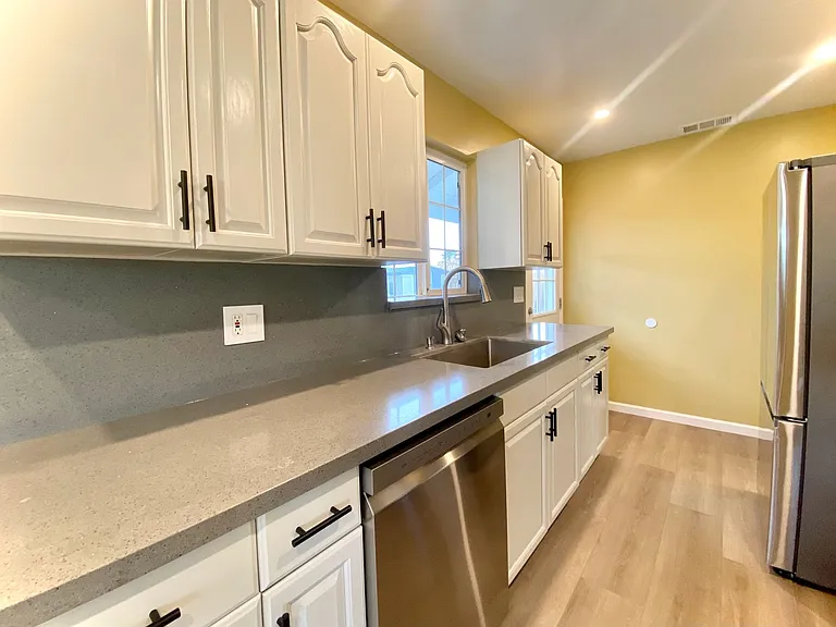 5037 Morris Way — Photo 6