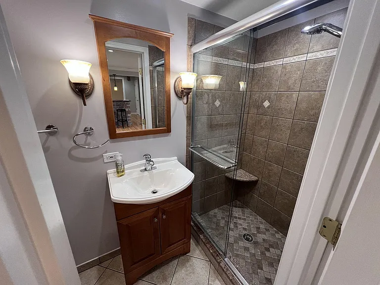 9544 Nerbonne Ave — Photo 11