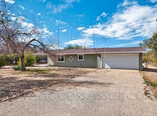 9320 Pecan Ave, Hesperia, CA 92345