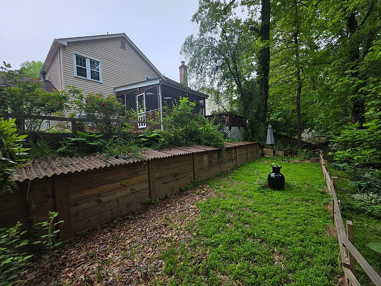 8120 Paisley Pl — Photo 44