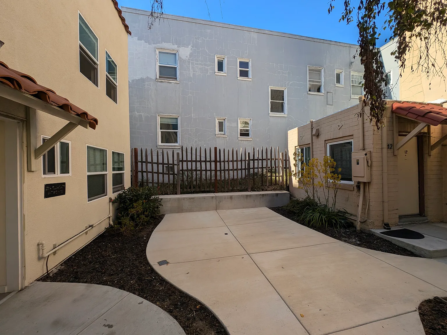 2312-14 Ellsworth Street — Photo 2
