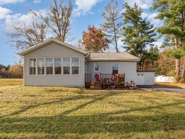 415 Albee Ln, Midland, MI 48640