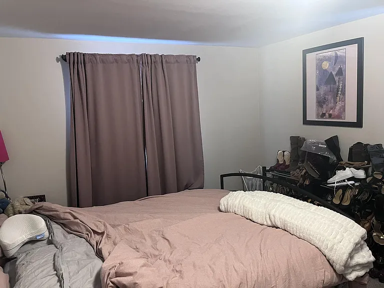 704 Virginia Pl — Photo 5