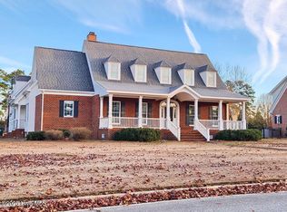 109 Foxcroft Ln, Winterville, NC 28590