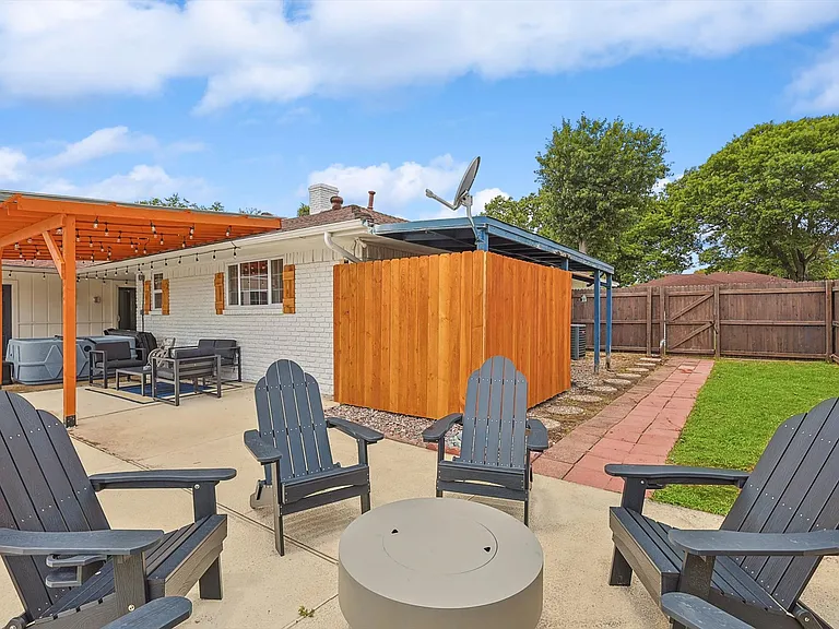 1012 Cloverdale Ln — Photo 39
