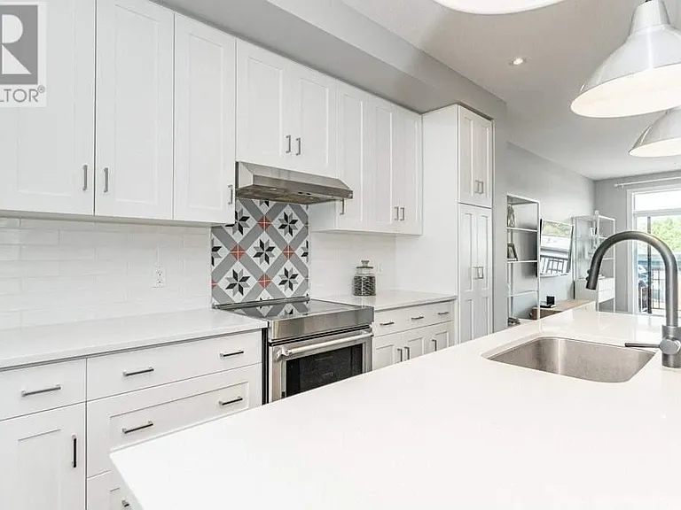 60 Arkell Rd — Photo 15