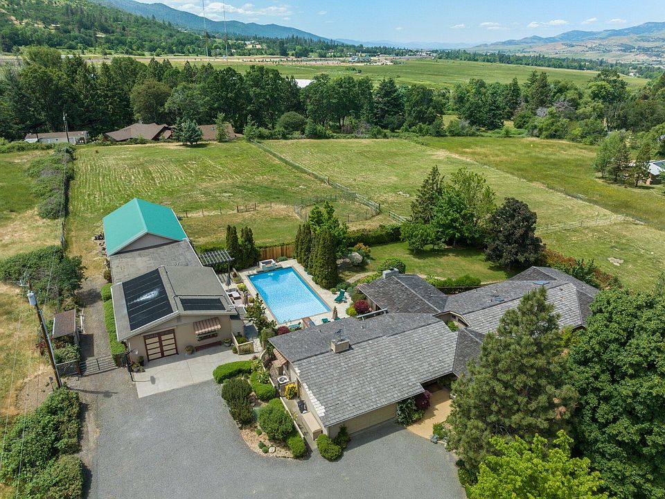 1st image of 170 Reiten Dr
