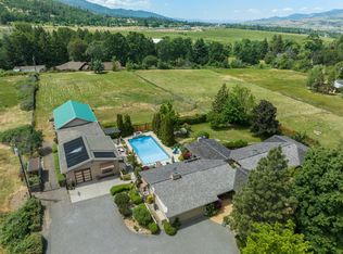 170 Reiten Dr, Ashland, OR 97520
