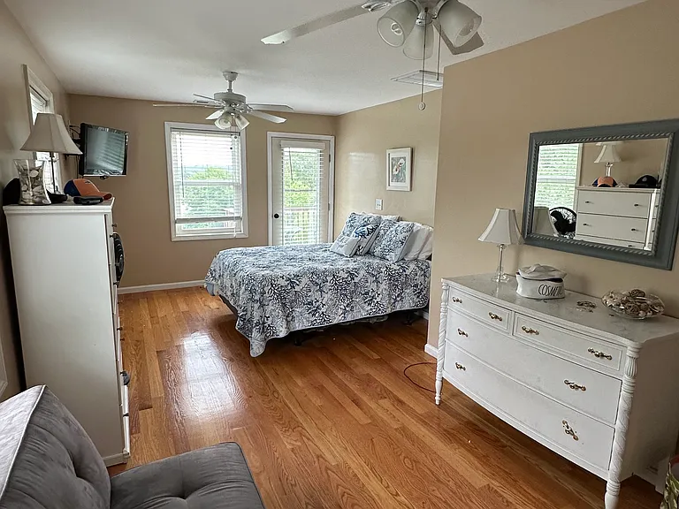 207 Roxy Cahoon Rd — Photo 42