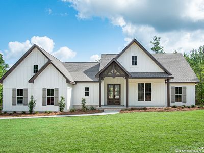 107 CR 2638, Devine, TX, 78016