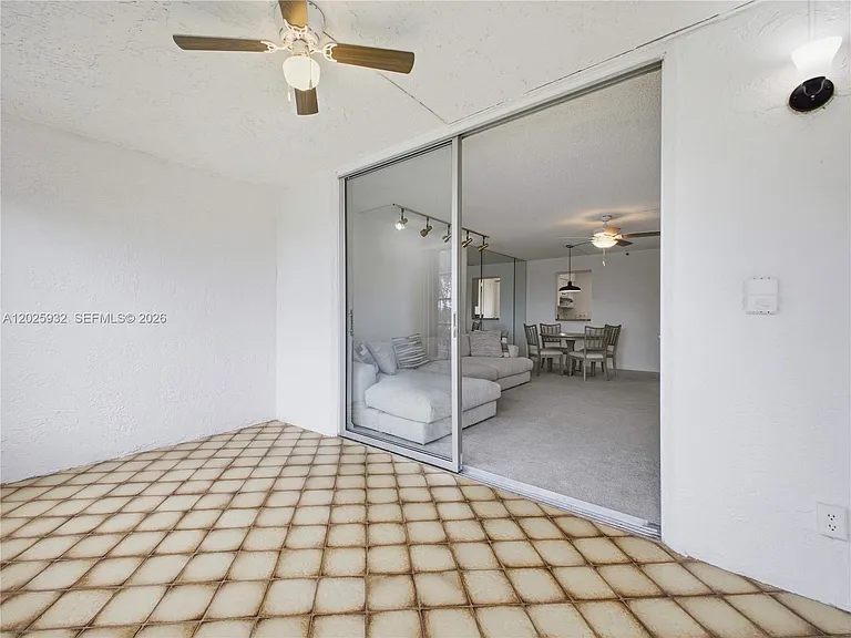 14623 Bonaire Blvd #405 — Photo 22