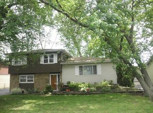17319 64th Ct, Tinley Park, IL