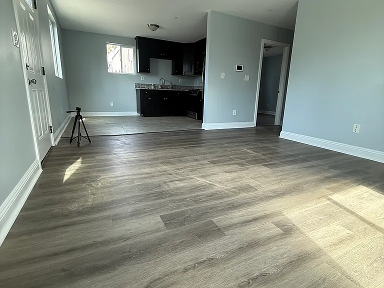 1729 W 84th Pl — Photo 18